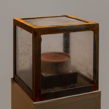 Majid Biglari, “June 11, 1999”, from “The Experience of Dishevelment” series, mixed media (steel, polycarbonate, wood, grease, timer), 40 x 40 x 40 cm, unique edition, 2017